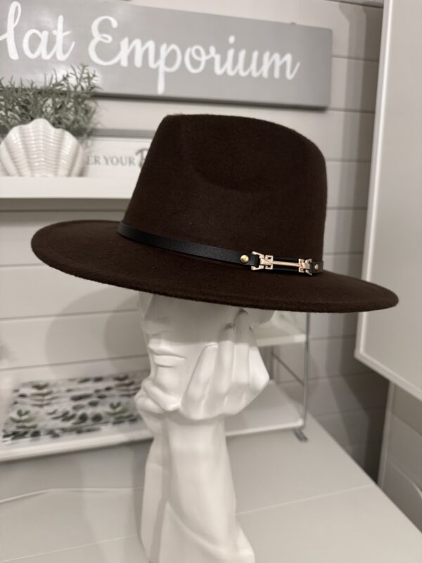Fedora chocolate brown