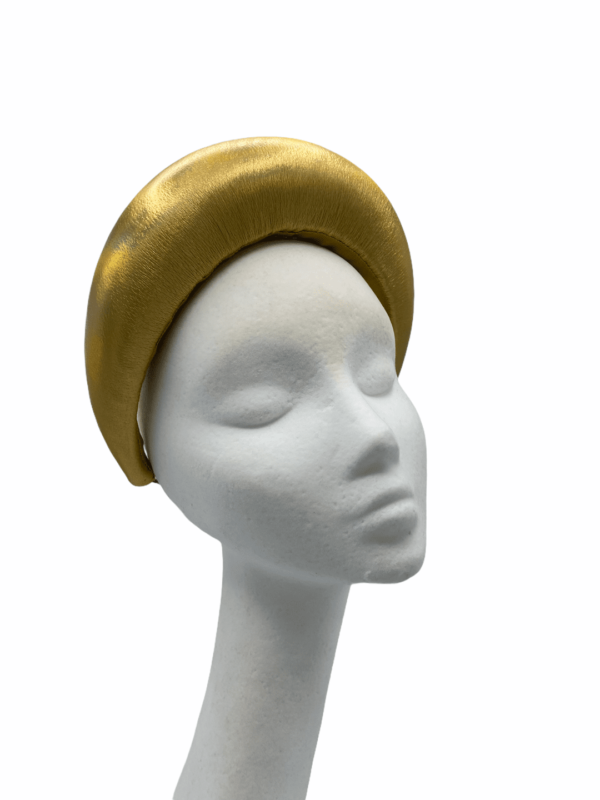 Gold crown headpiece.