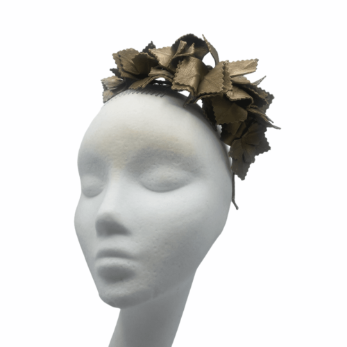 Gold leaf side crown.