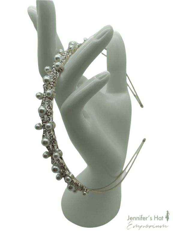 Silver and pearl bridal headband crown, this is perfect for a bride who wants a subtle bridal hairpiece. Easy to wear, perfect wedding hair accessory.