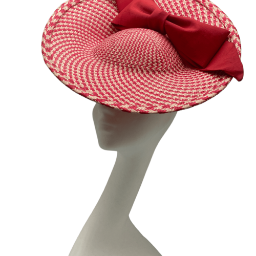 Fabulous red and cream large headpiece with stunning bow detail. 